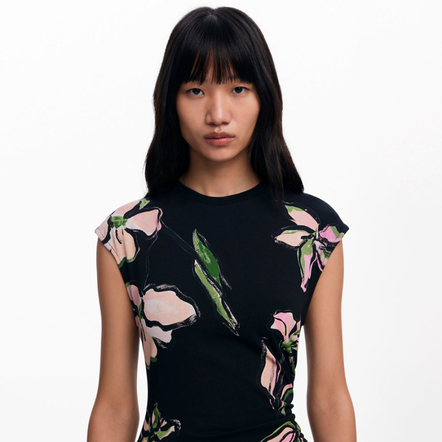 robe-a-fleurs-irregulieres robe-a-fleurs-irregulieres