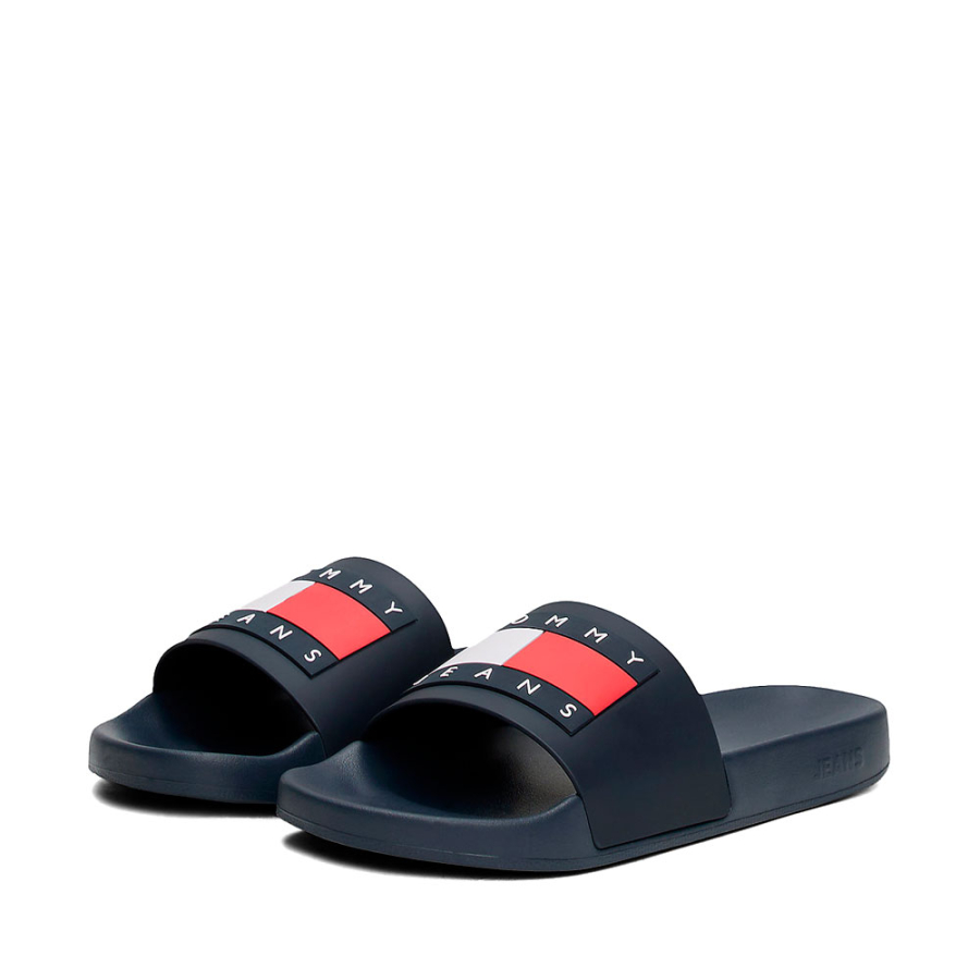 flip-flops-with-rubberized-logo