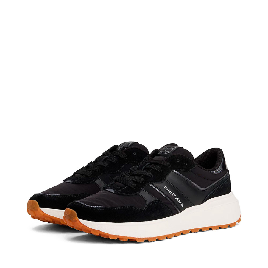 sneakers-in-pelle-scamosciata-con-mix-di-texture sneakers-in-pelle-scamosciata-con-mix-di-texture