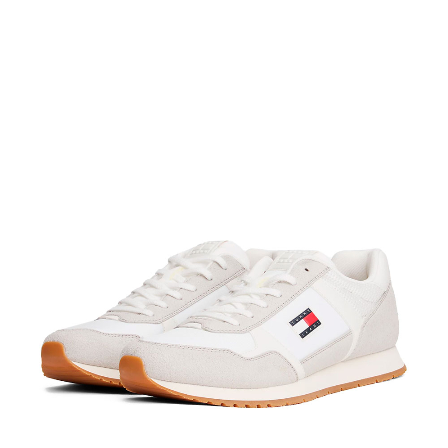 tenis-com-mix-de-texturas tenis-com-mix-de-texturas