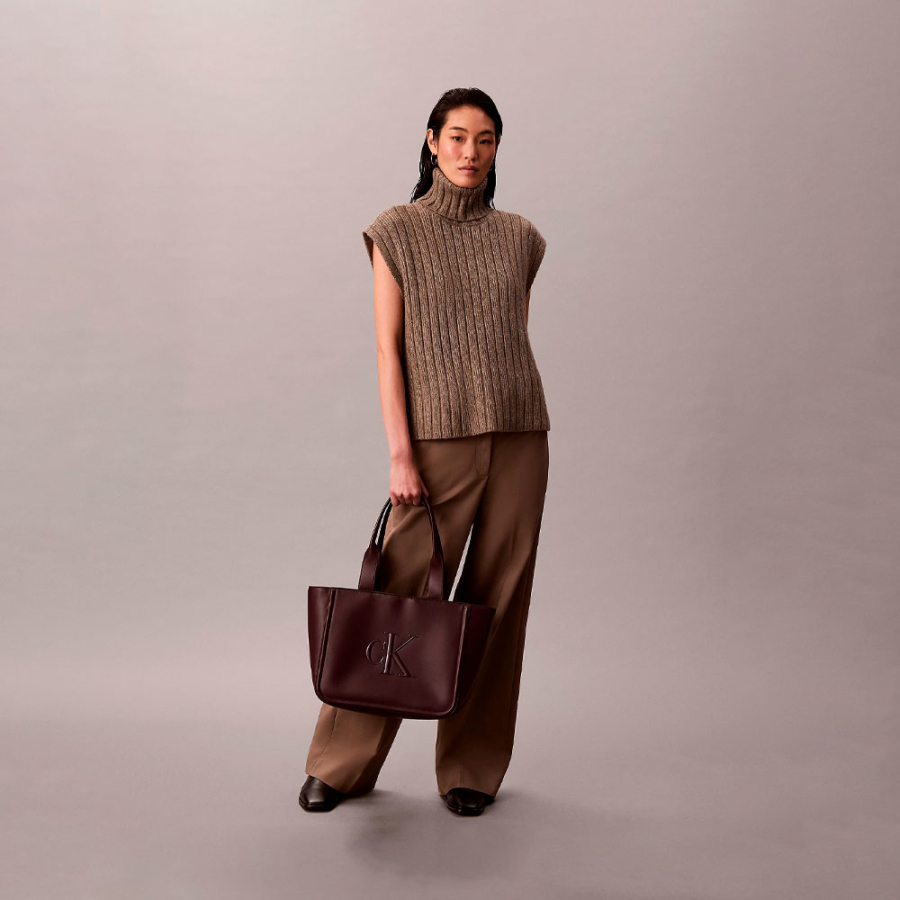 monogram-engraved-tote-bag monogram-engraved-tote-bag