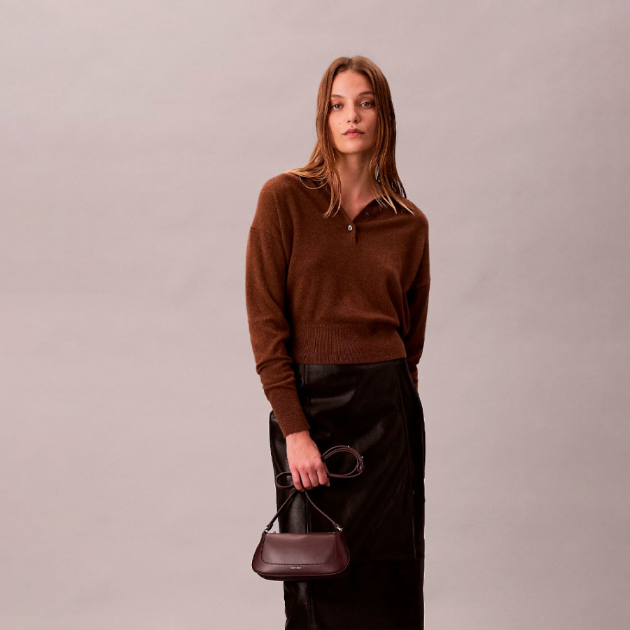 long-shoulder-bag-with-zipper