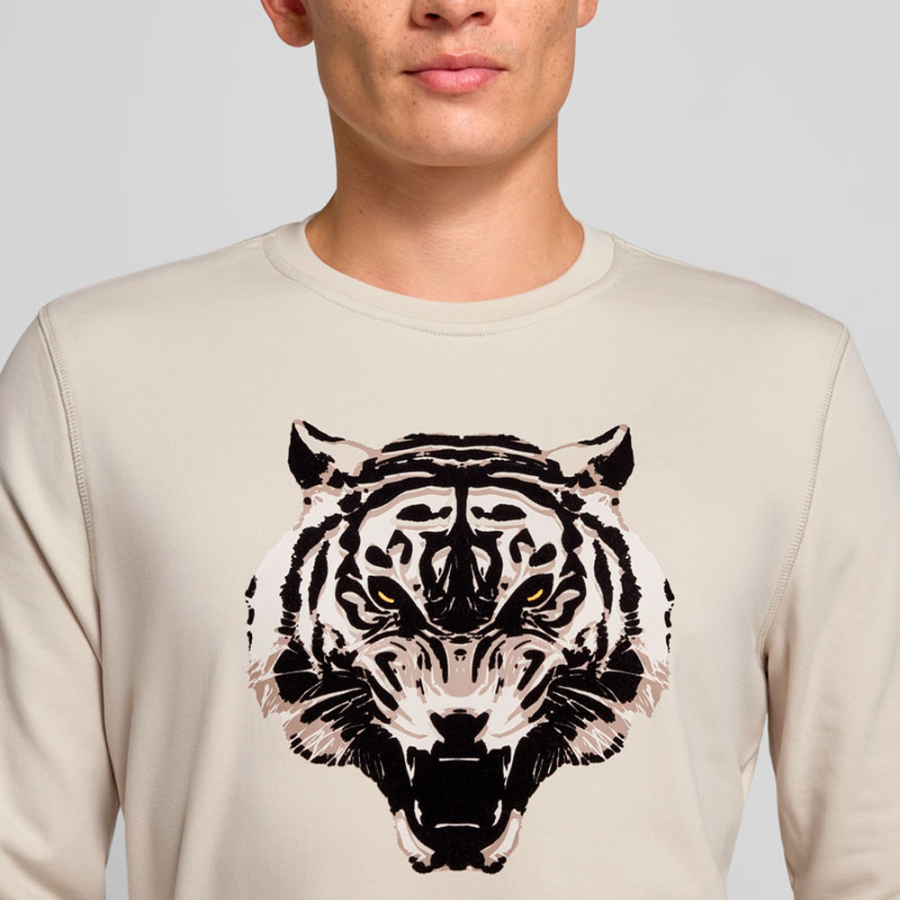 moletom-regular-fit-com-estampa-de-tigre