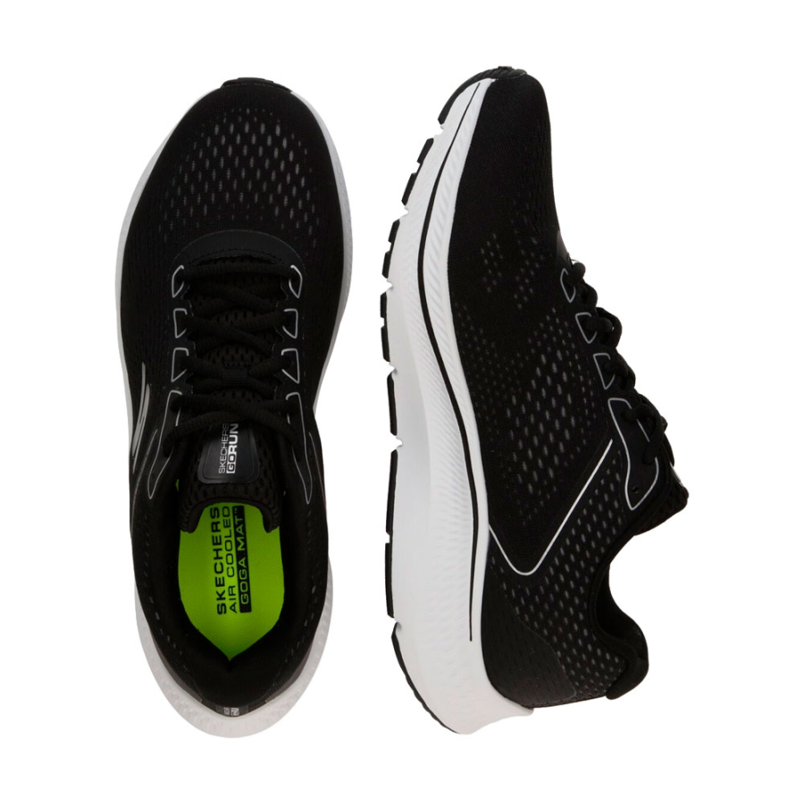 chaussures-go-run-avec-marqueur-de-20-miles-constant chaussures-go-run-avec-marqueur-de-20-miles-constant