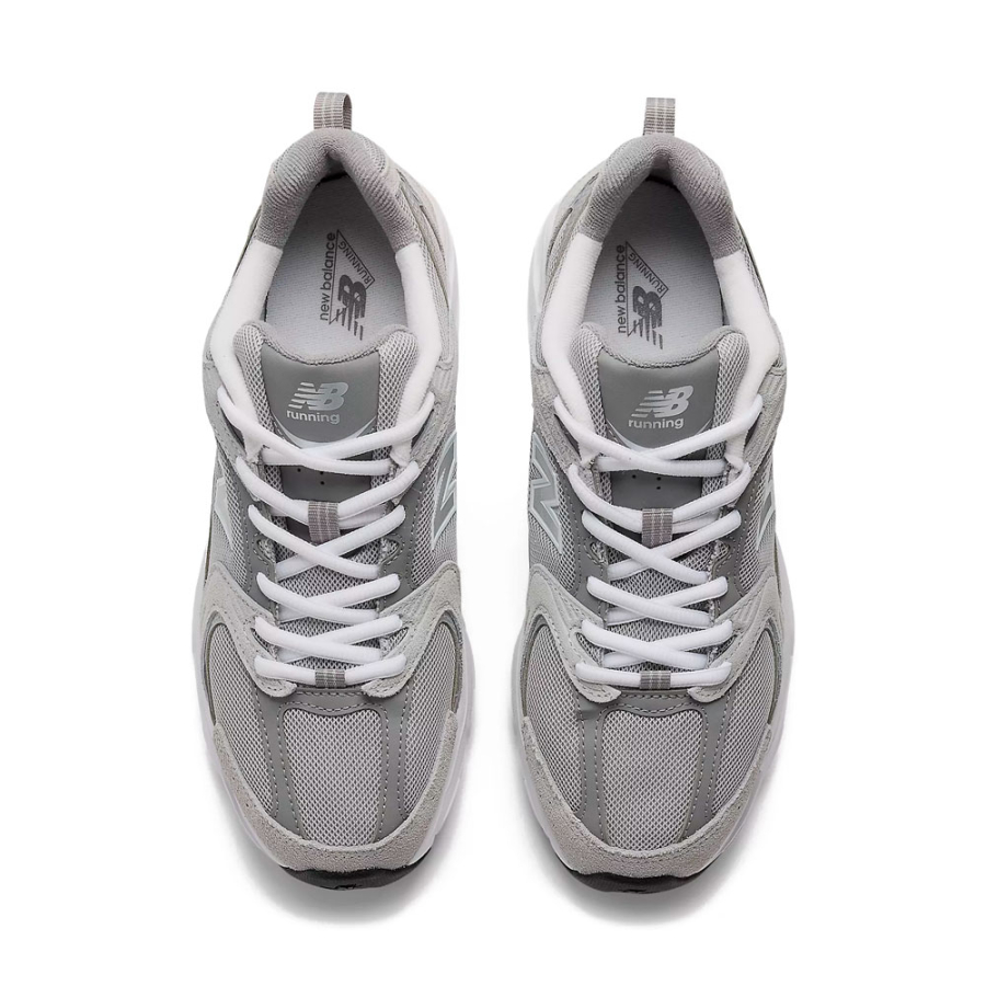 sneakers-530