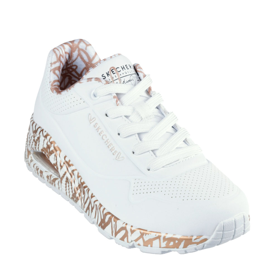 sneakers-x-jgoldcrown-uno-loving-love