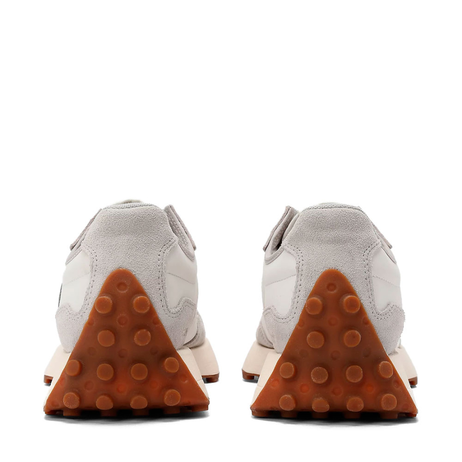 sneakers-327