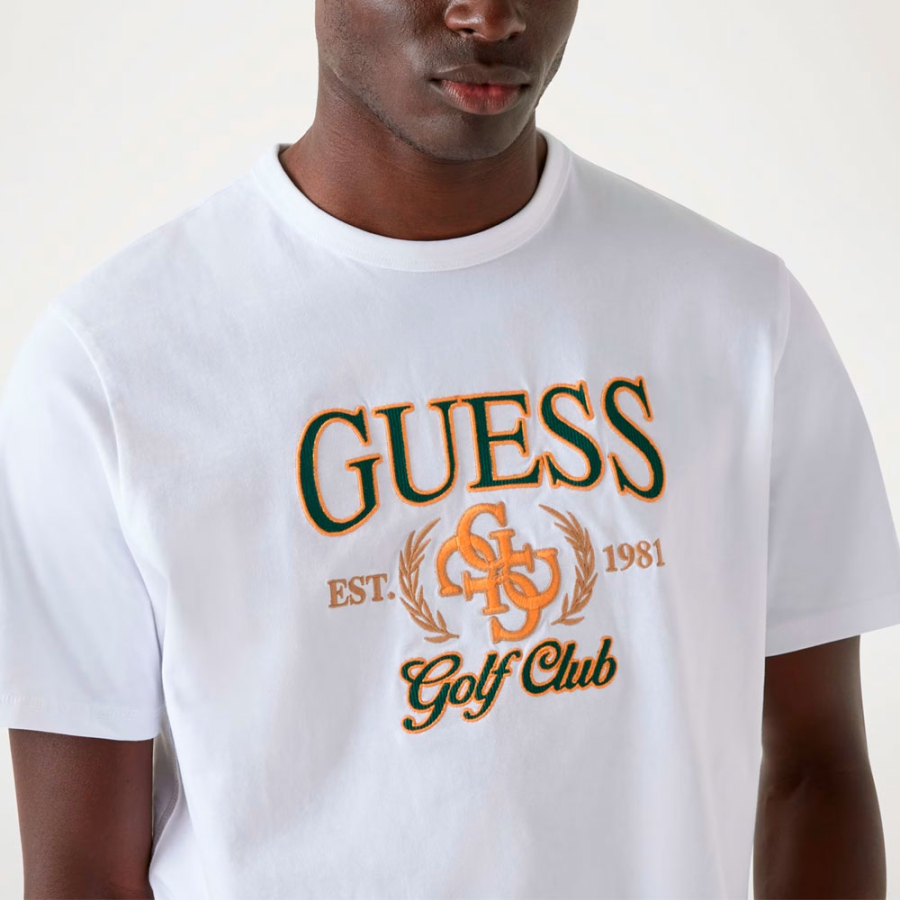 t-shirt-mit-gesticktem-logo t-shirt-mit-gesticktem-logo