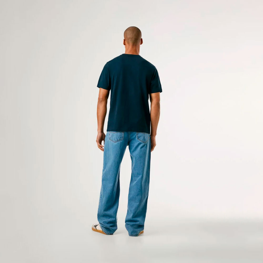 t-shirt-con-logo-stampato-vestibilita-regolare t-shirt-con-logo-stampato-vestibilita-regolare