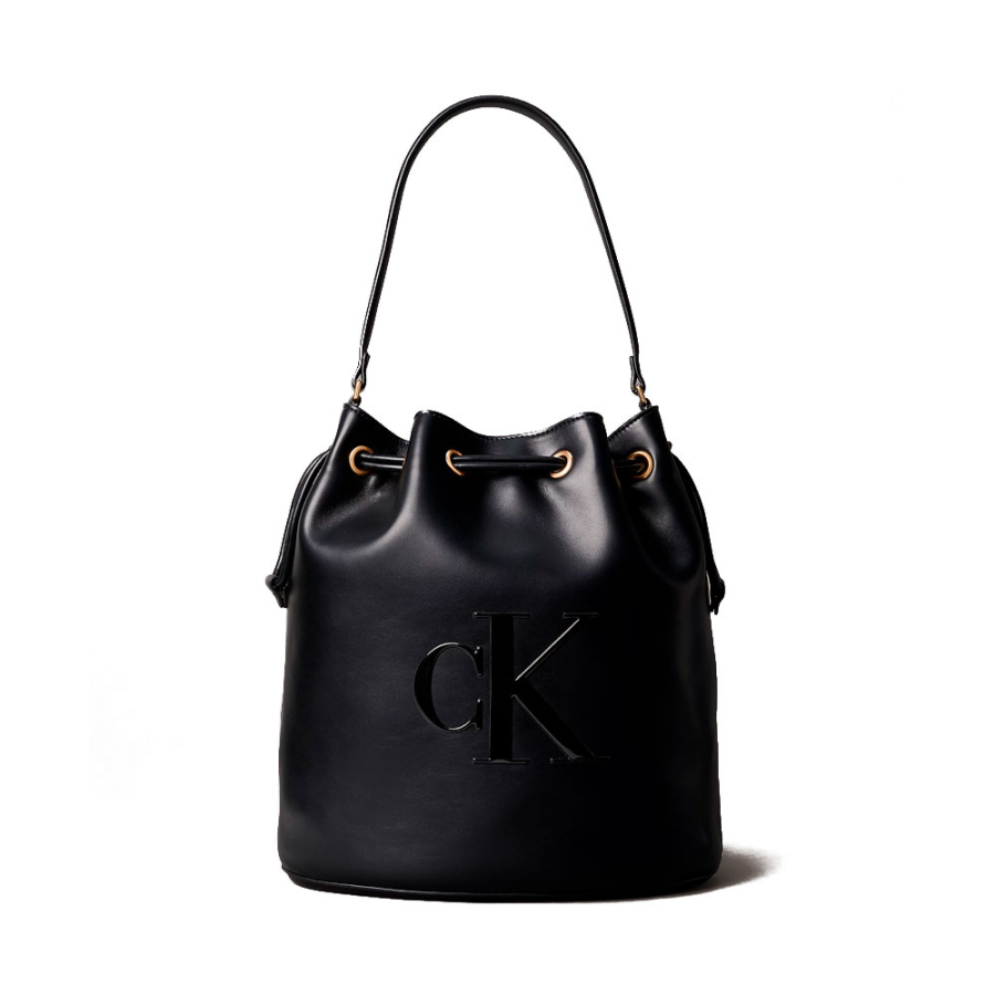 bolsa-tipo-saco-com-logotipo-monograma-gravado bolsa-tipo-saco-com-logotipo-monograma-gravado