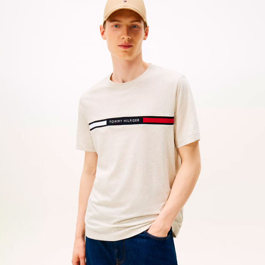 camiseta-de-malha-elastica-com-logotipo camiseta-de-malha-elastica-com-logotipo