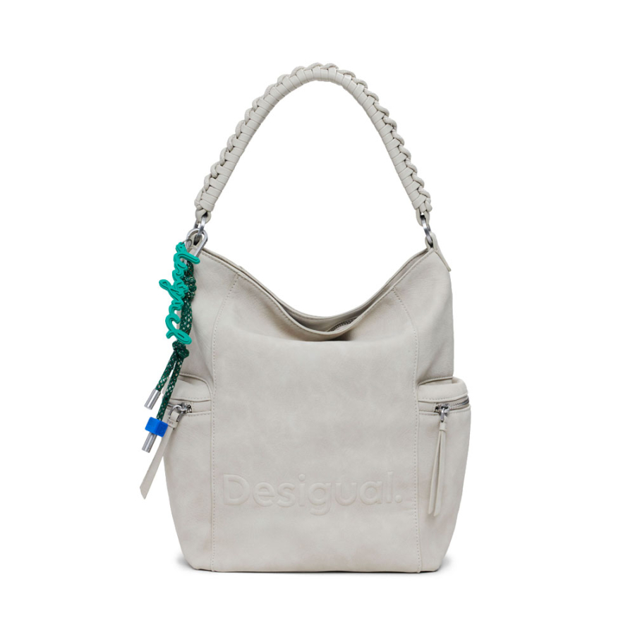 mochila-efecto-piel-logo-grande mochila-efecto-piel-logo-grande