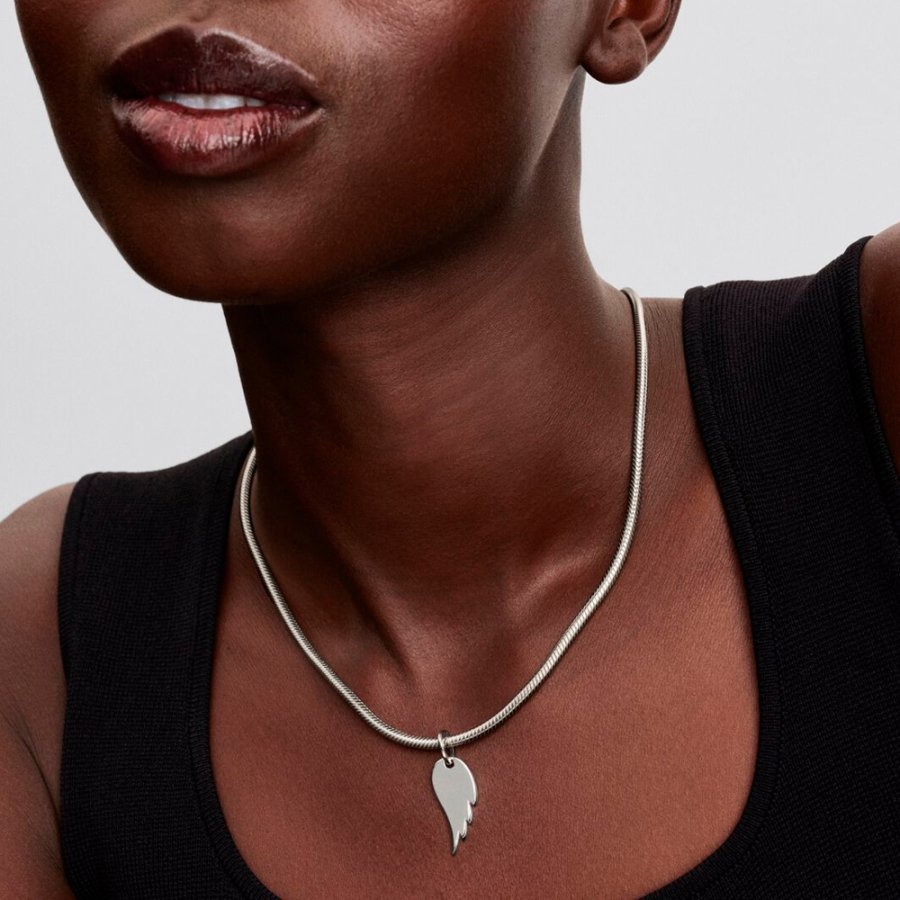 ciondolo-con-targhetta-a-forma-di-ala-d-angelo-incisa-in-argento-sterling-394014c00 ciondolo-con-targhetta-a-forma-di-ala-d-angelo-incisa-in-argento-sterling-394014c00