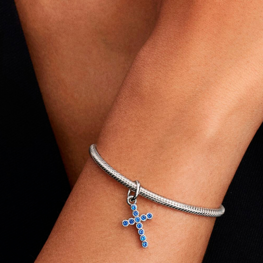 charm-colgante-cruz-794063c01 charm-colgante-cruz-794063c01