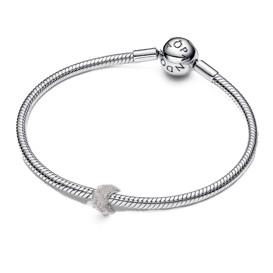 charm-mini-horseshoe-texture-794056c00 charm-mini-horseshoe-texture-794056c00