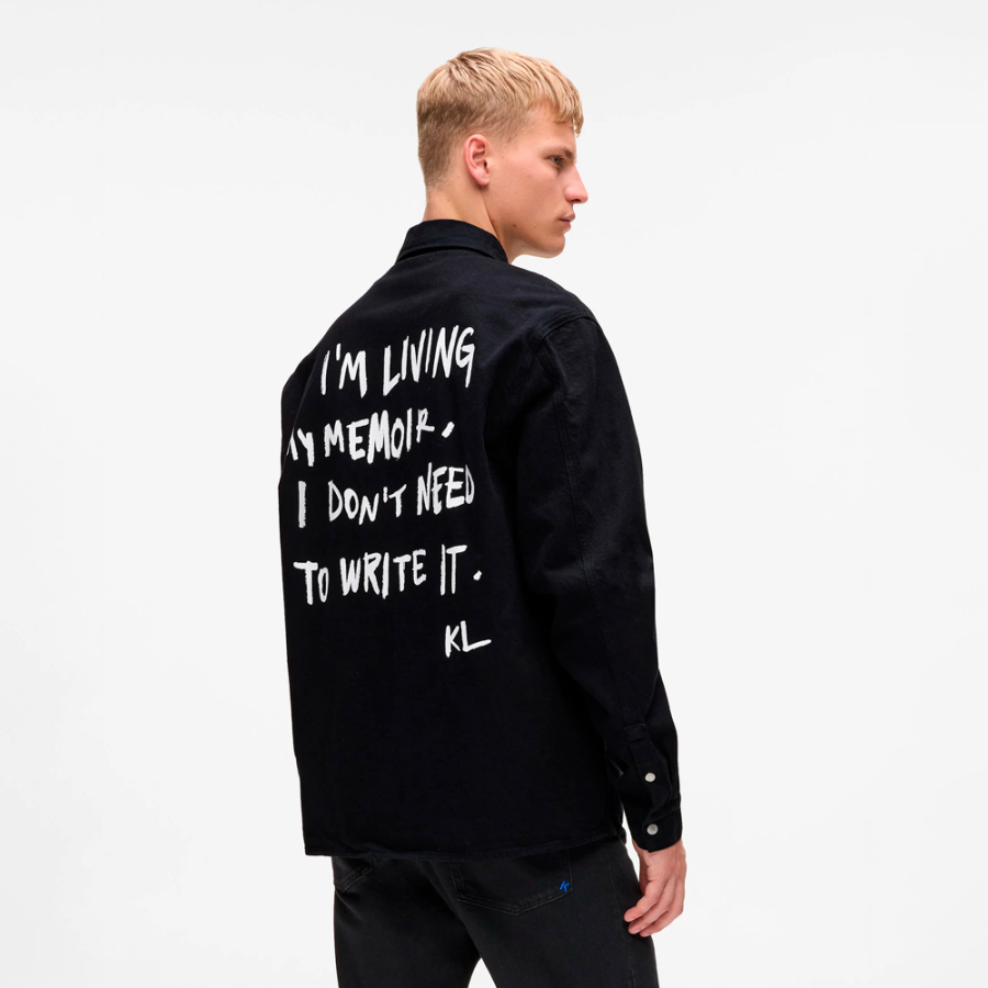 sobrecamisa-con-cita-de-karl