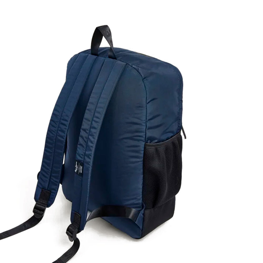 laptop-rucksack-mit-logo