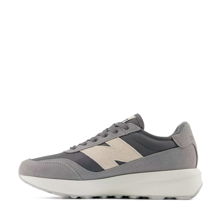 370-sneakers