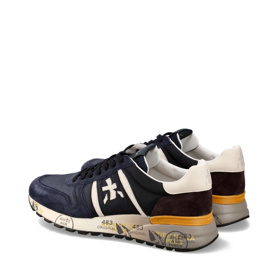 lander-sneaker lander-sneaker