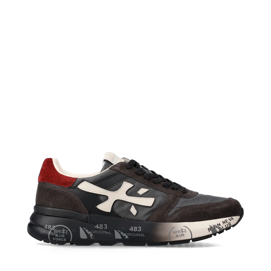 mick-sneaker mick-sneaker