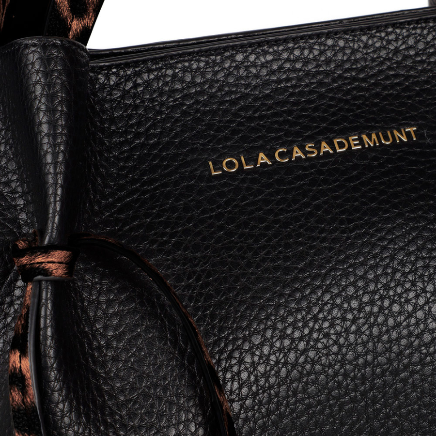 shopper-bag-with-details-in-animal-print-leather-effect