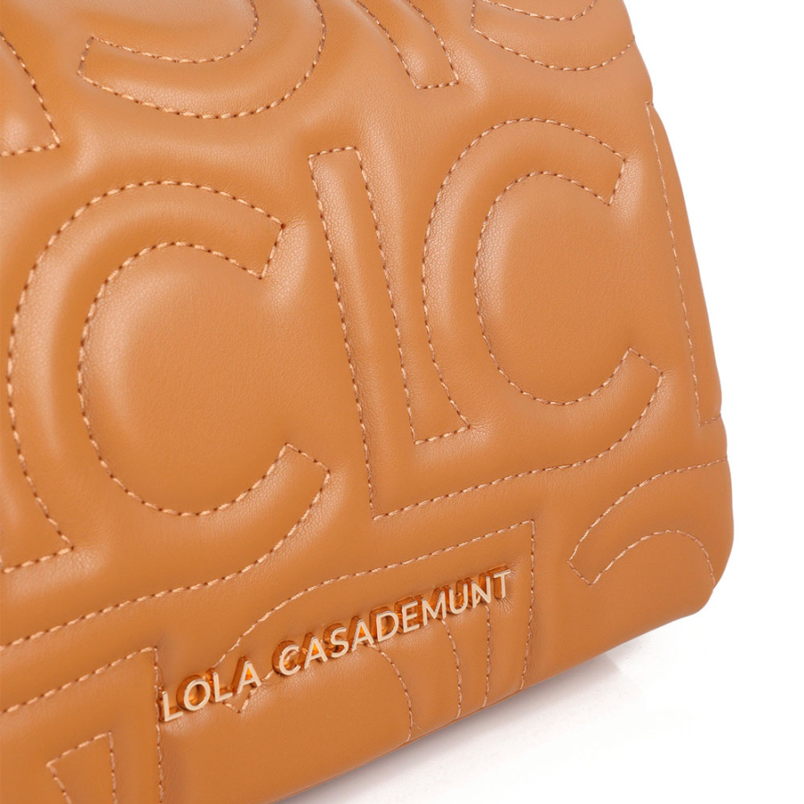 gepolsterte-schultertasche-mit-logo gepolsterte-schultertasche-mit-logo