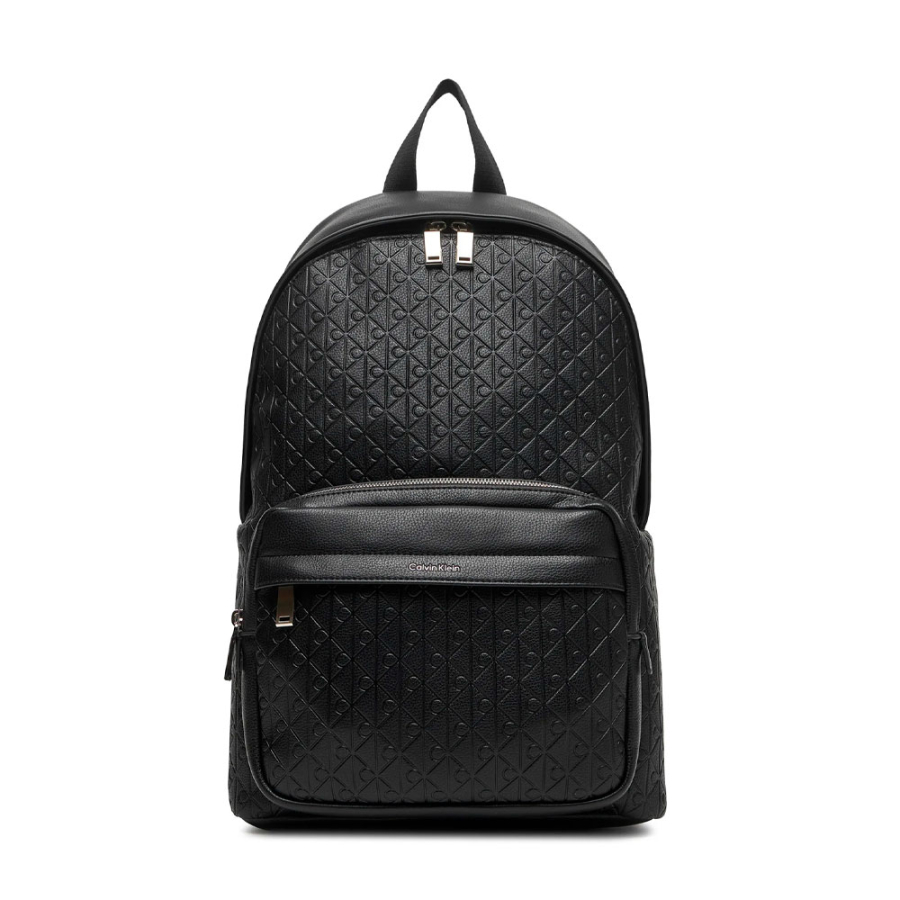 sac-a-dos-avec-monogramme-grave-partout sac-a-dos-avec-monogramme-grave-partout