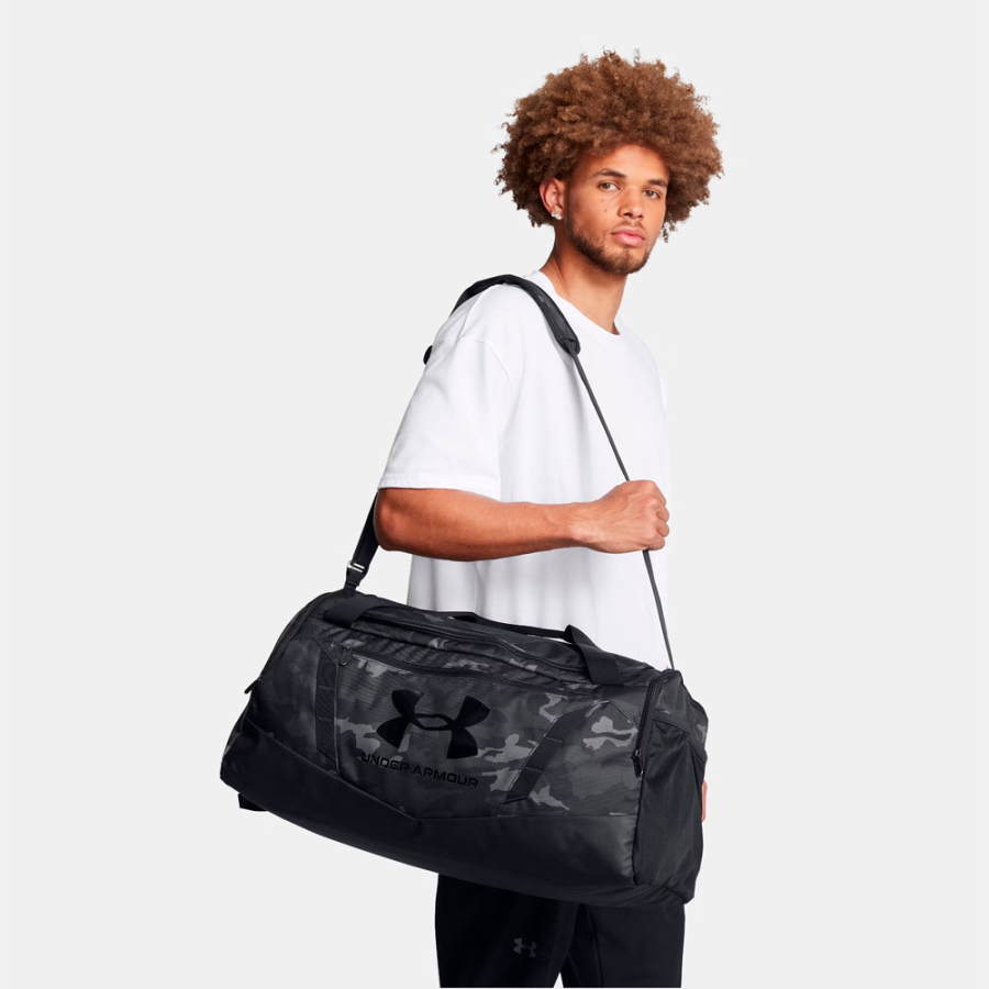 bolsa-de-deporte-mediana-ua-undeniable-50
