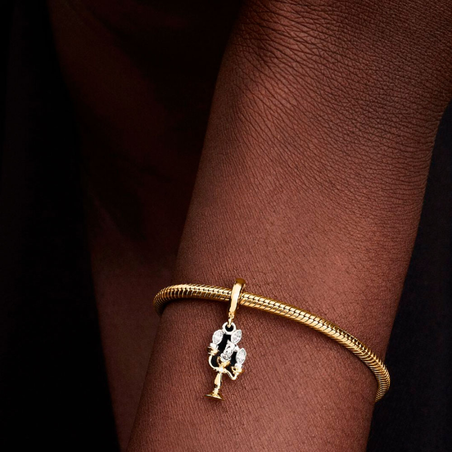 disneys-die-schone-und-das-biest-lumiere-anhanger-charm-763985c01