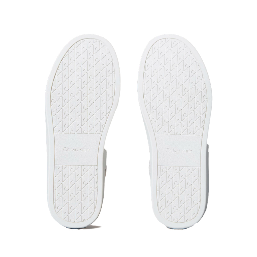 baskets-en-cuir-et-daim-a-semelles-souples baskets-en-cuir-et-daim-a-semelles-souples