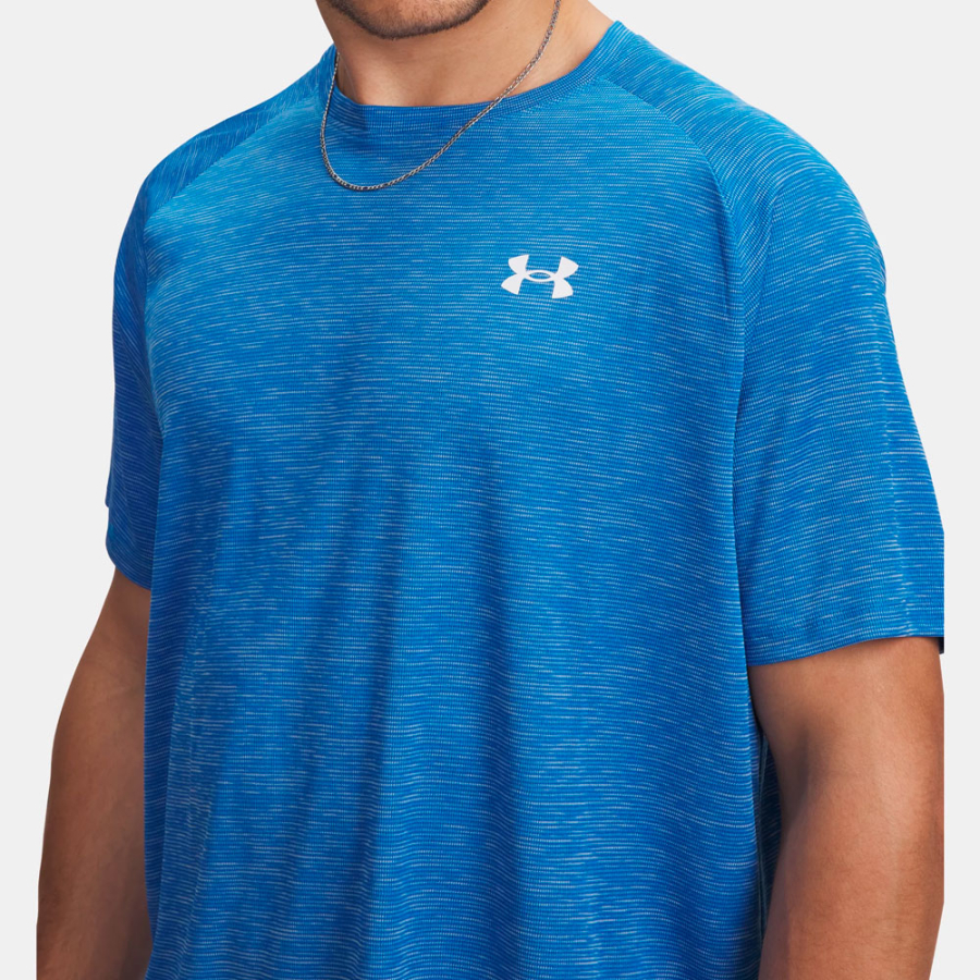camiseta-texturizada-ua-tech camiseta-texturizada-ua-tech