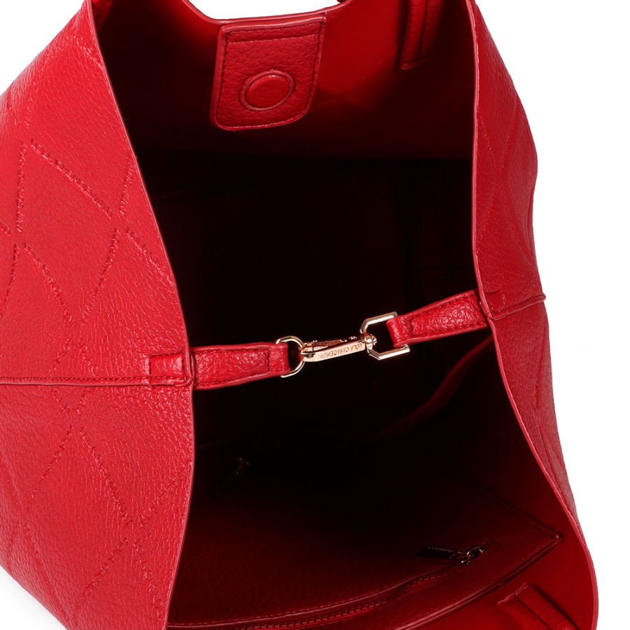 monogrammed-shopper-bag-with-diamond-logo