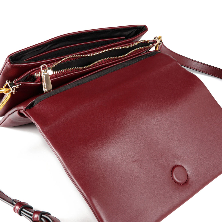 bolsa-de-ombro-com-tres-compartimentos-e-aba bolsa-de-ombro-com-tres-compartimentos-e-aba