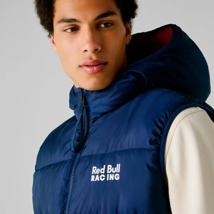 gilet-a-capuche-avec-logo-imprime gilet-a-capuche-avec-logo-imprime