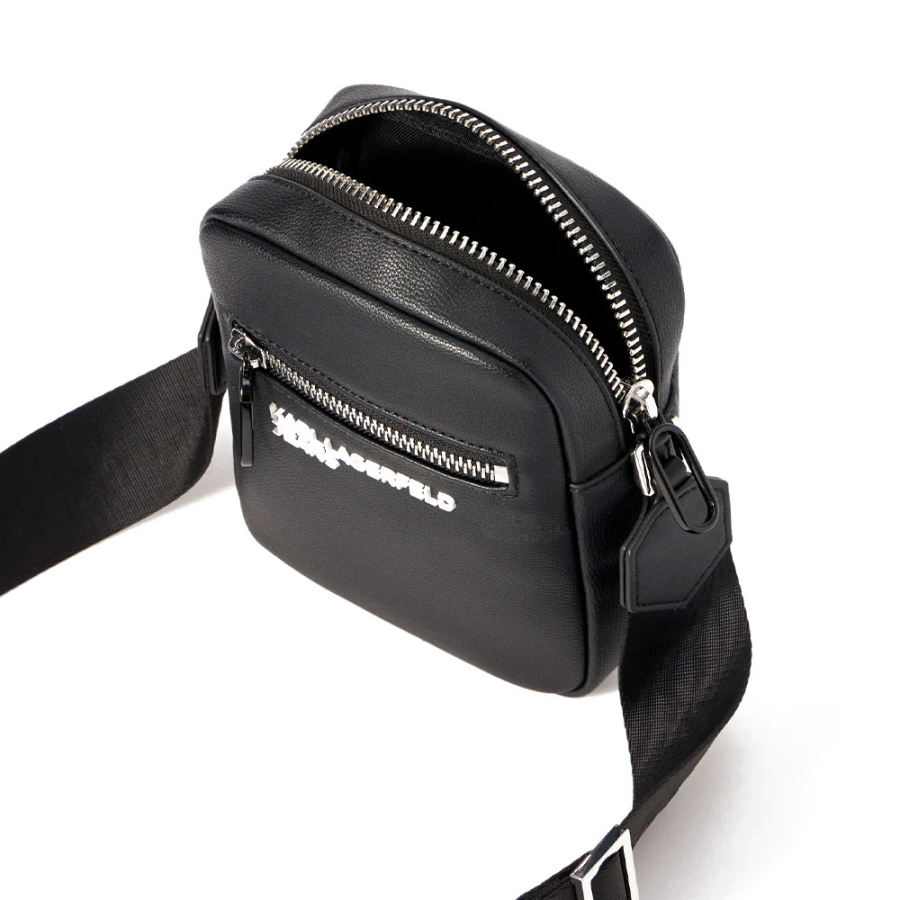 essential-grainy-crossbody-bag essential-grainy-crossbody-bag