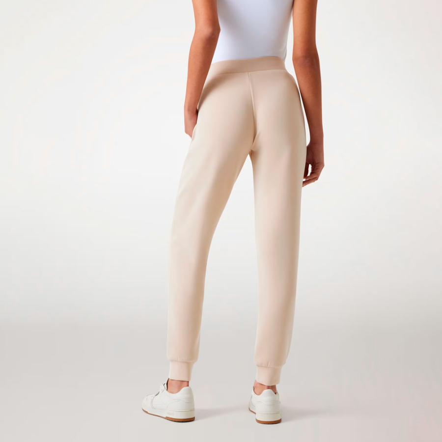 joggerhose-mit-mittlerer-leibhohe joggerhose-mit-mittlerer-leibhohe