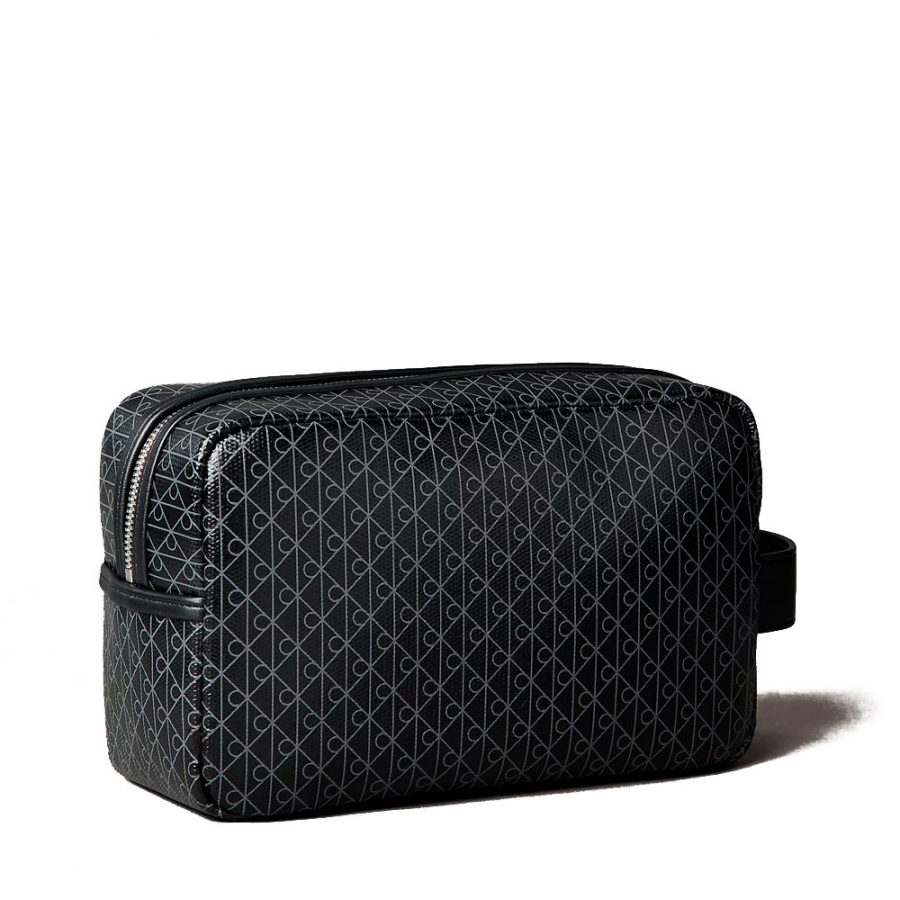 borsa-da-viaggio-con-cerniera-e-logo-monogramma-su-tutta-la-superficie