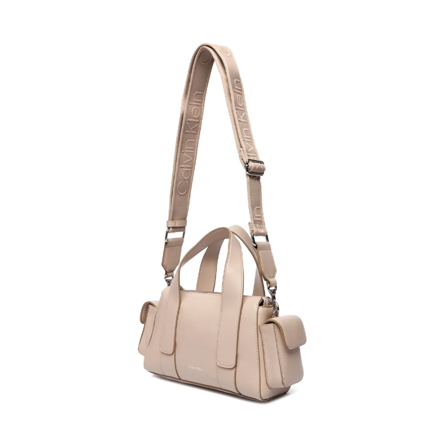 bolso-de-mano-cruzado-convertible-en-jacquard bolso-de-mano-cruzado-convertible-en-jacquard