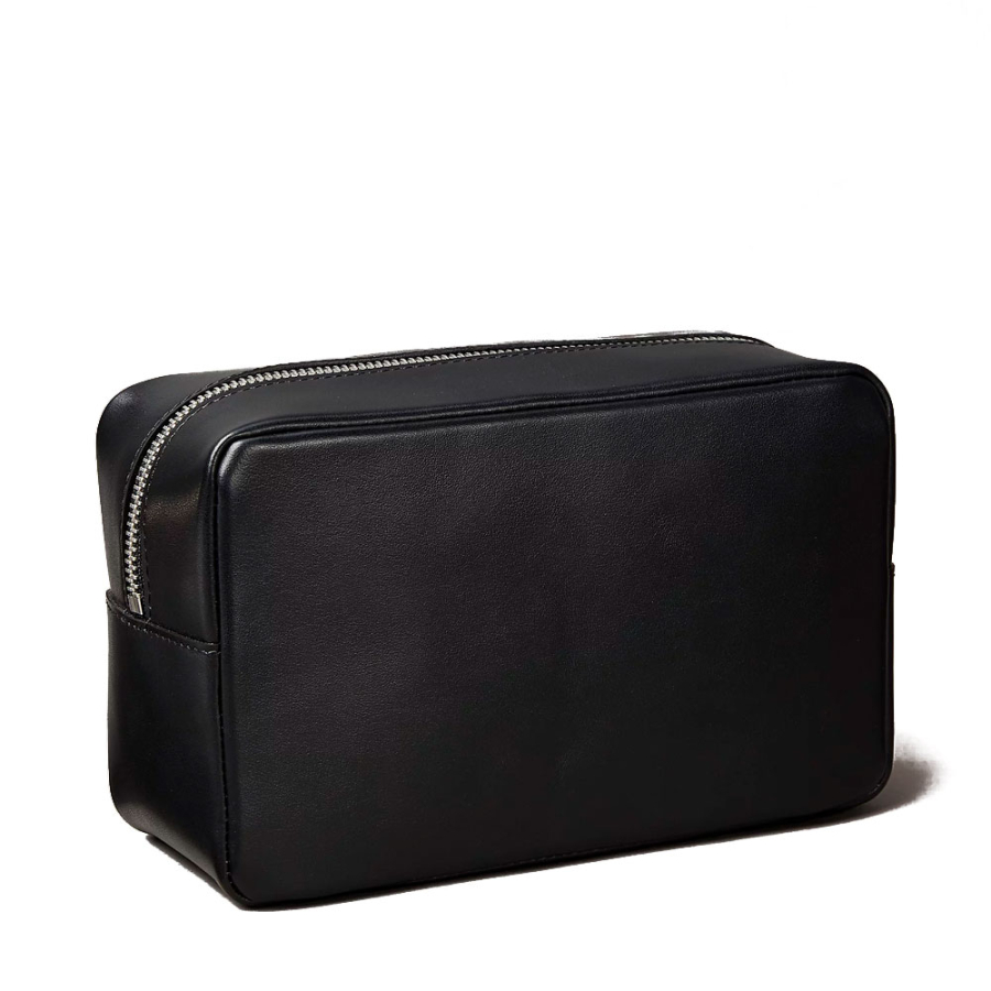 borsa-da-toilette-in-pelle-martellata