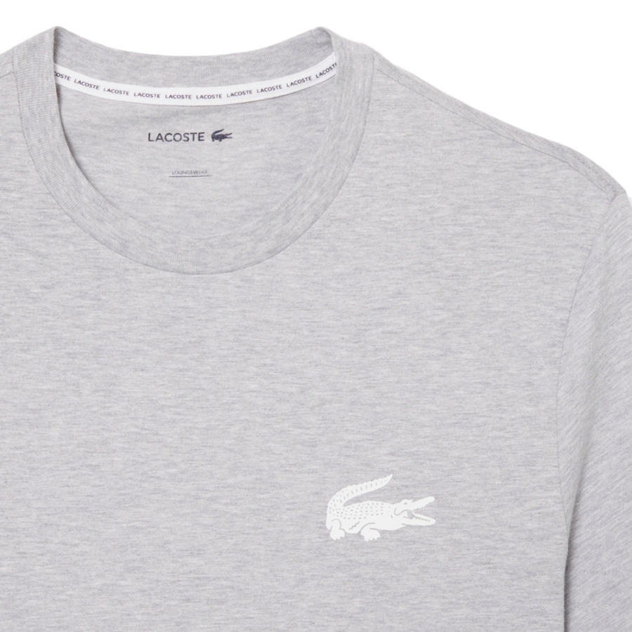 camiseta-loungewear-com-estampa-de-crocodilo camiseta-loungewear-com-estampa-de-crocodilo