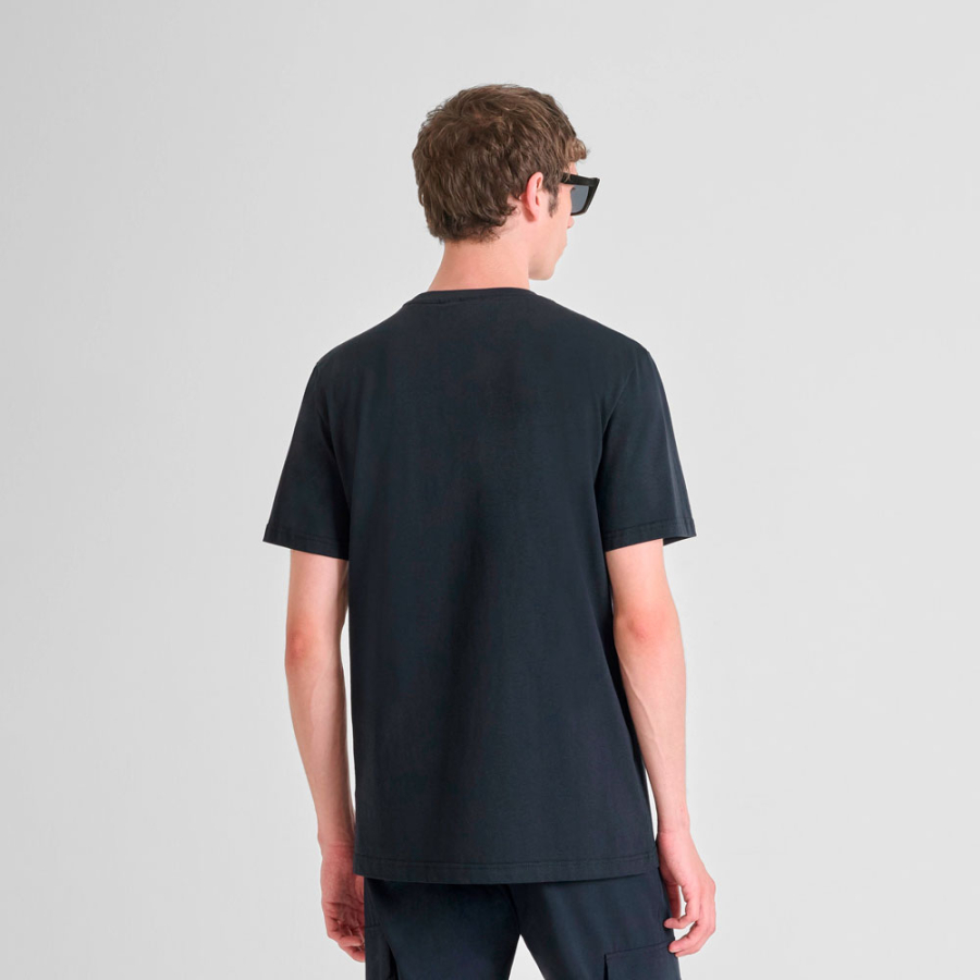 diamond-print-t-shirt diamond-print-t-shirt