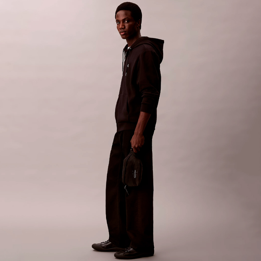 marsupio-in-nylon-con-logo-monogramma marsupio-in-nylon-con-logo-monogramma