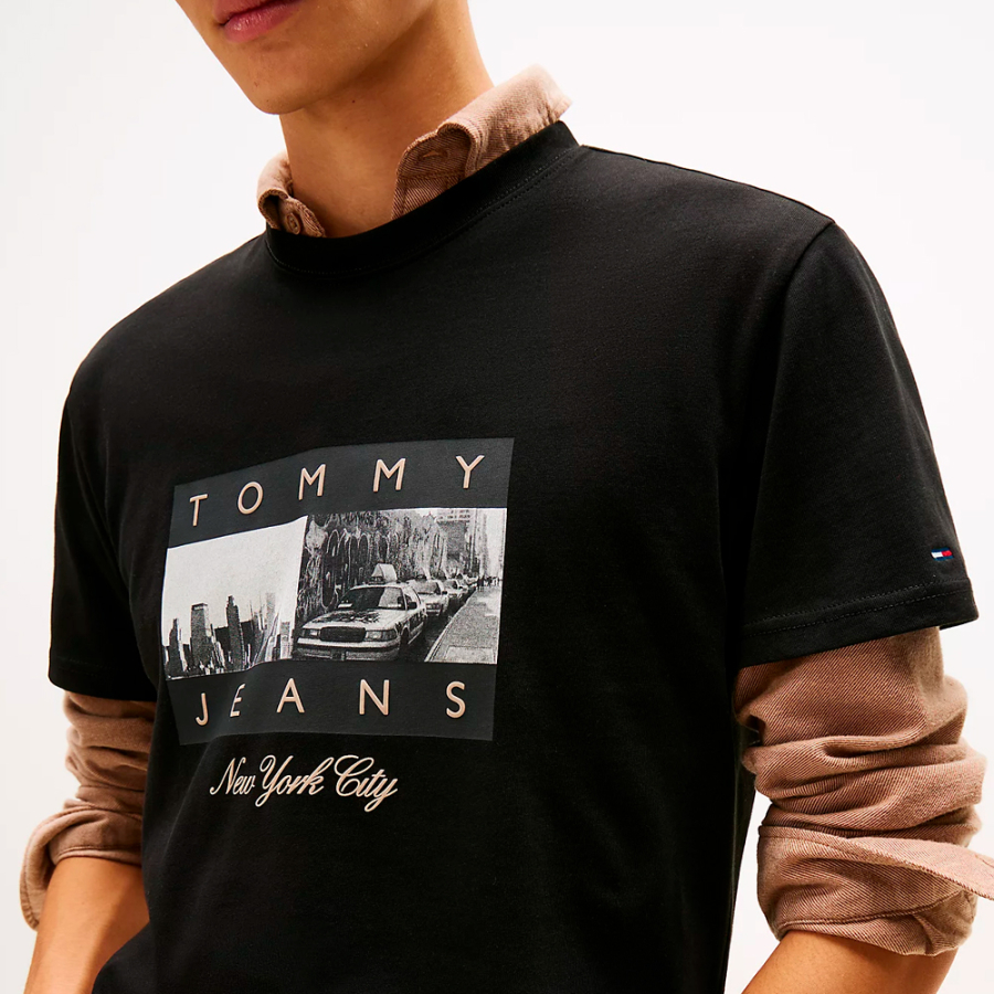 t-shirt-a-col-rond-avec-imprime t-shirt-a-col-rond-avec-imprime