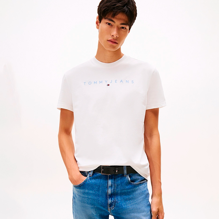 t-shirt-mit-gesticktem-linearen-logo t-shirt-mit-gesticktem-linearen-logo