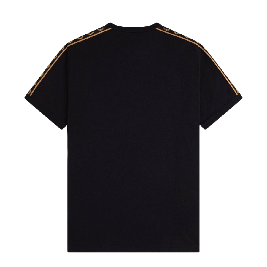 camiseta-com-estampa-de-fita-contrastante camiseta-com-estampa-de-fita-contrastante