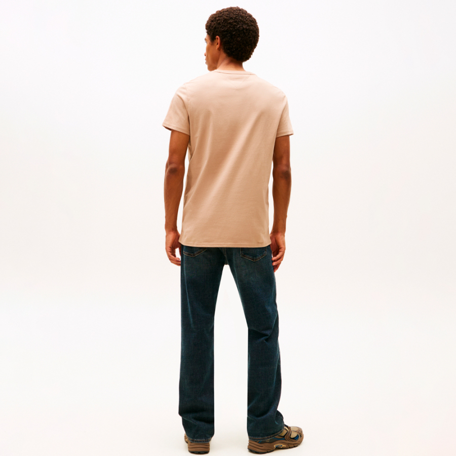 camiseta-con-corte-slim camiseta-con-corte-slim