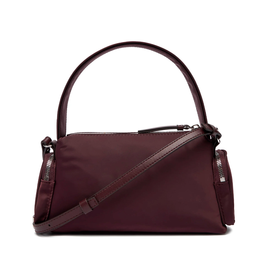 umhangetasche-aus-weichem-nylon-und-satin umhangetasche-aus-weichem-nylon-und-satin