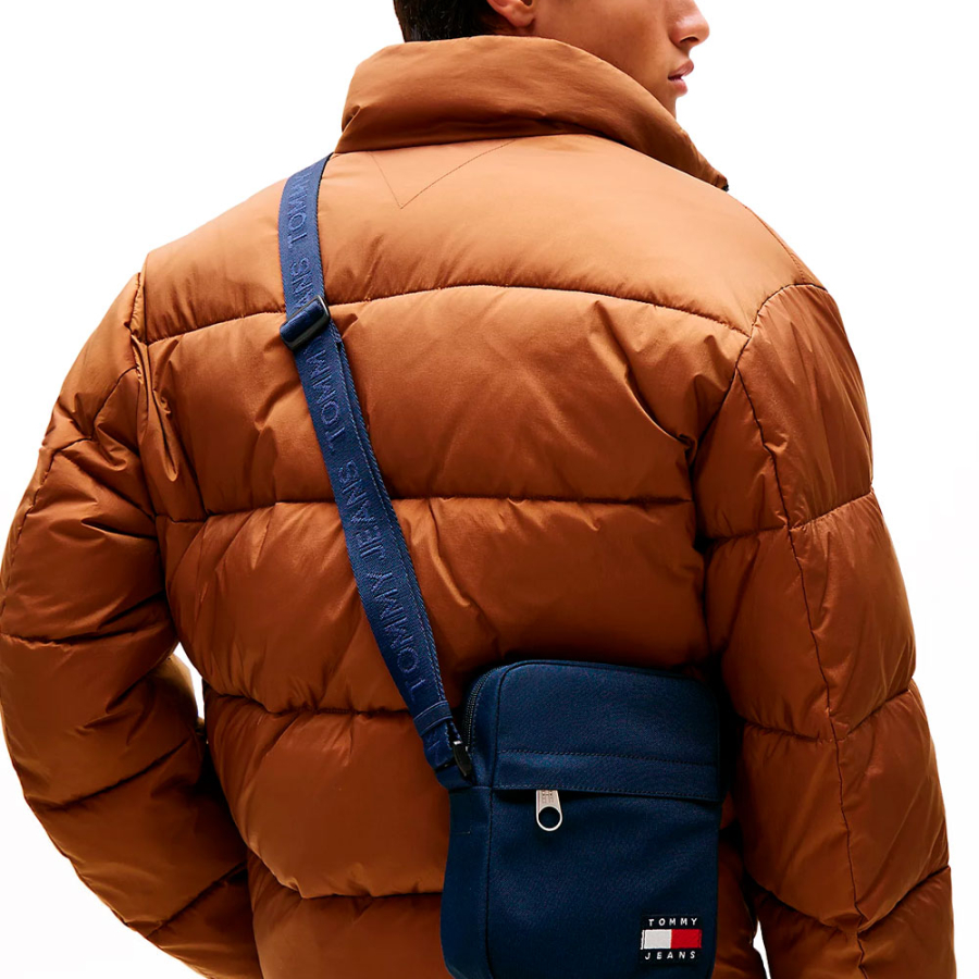 bandolera-reporter-essential-con-inscripcion bandolera-reporter-essential-con-inscripcion