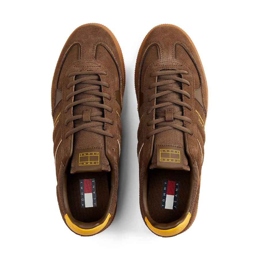 les-baskets-en-daim-greenwich les-baskets-en-daim-greenwich