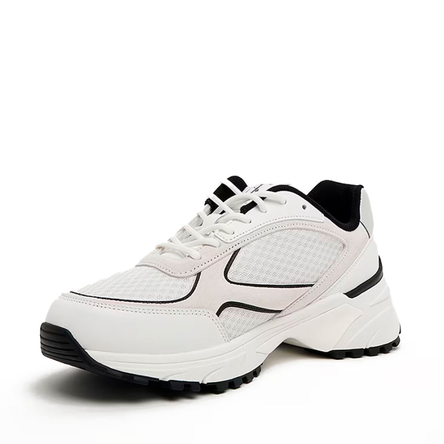 atmungsaktive-sneaker-aus-leder-und-mesh atmungsaktive-sneaker-aus-leder-und-mesh